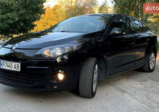 Черный Рено Меган, объемом двигателя 1.46 л и пробегом 262 тыс. км за 7000 $, фото 28 на Automoto.ua