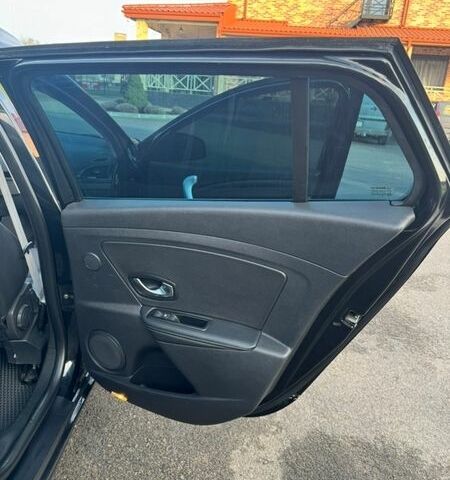 Чорний Рено Меган, об'ємом двигуна 1.87 л та пробігом 261 тис. км за 6700 $, фото 15 на Automoto.ua