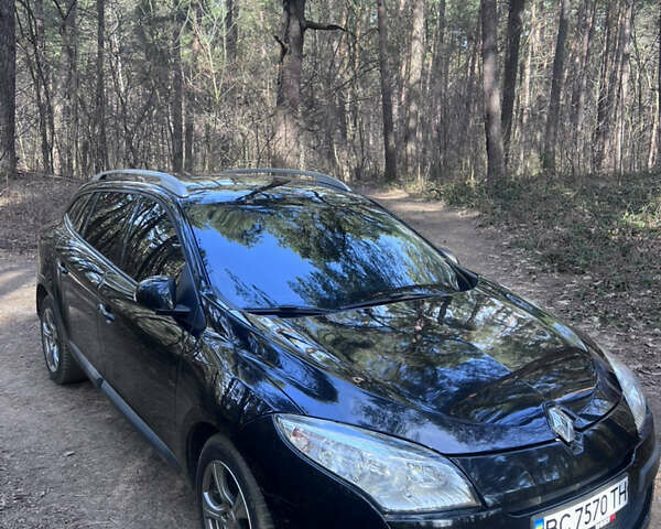 Чорний Рено Меган, об'ємом двигуна 1.46 л та пробігом 220 тис. км за 7300 $, фото 4 на Automoto.ua
