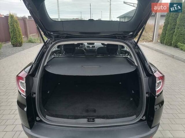 Чорний Рено Меган, об'ємом двигуна 1.6 л та пробігом 218 тис. км за 6950 $, фото 16 на Automoto.ua