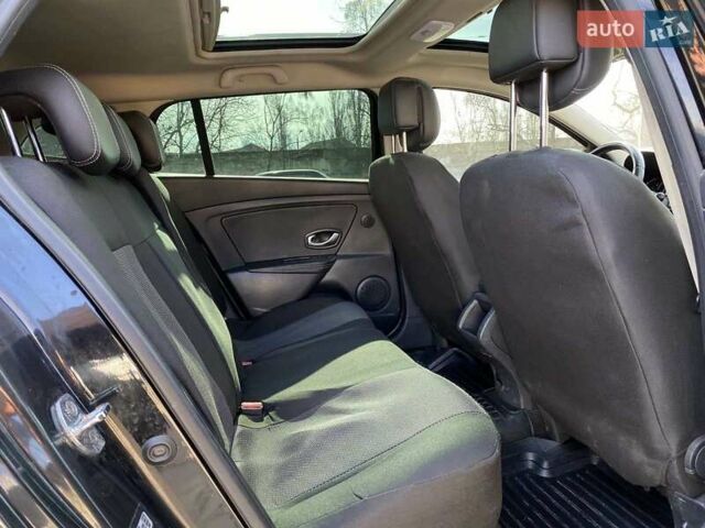 Черный Рено Меган, объемом двигателя 1.46 л и пробегом 276 тыс. км за 9200 $, фото 32 на Automoto.ua