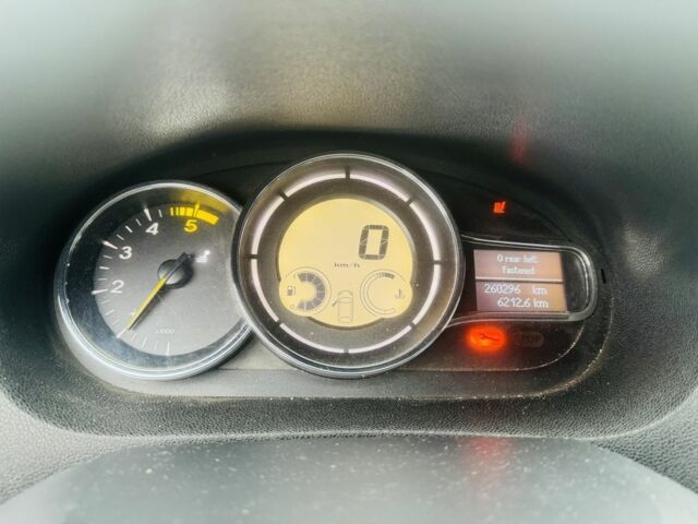 Черный Рено Меган, объемом двигателя 1.9 л и пробегом 260 тыс. км за 3800 $, фото 11 на Automoto.ua