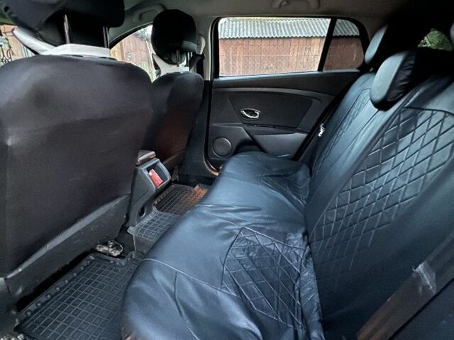 Черный Рено Меган, объемом двигателя 1.5 л и пробегом 296 тыс. км за 5800 $, фото 8 на Automoto.ua