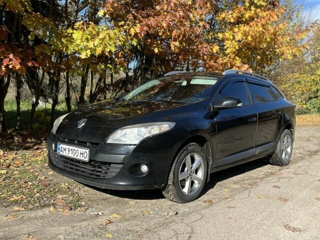 Рено Меган 2011 у Бердичеве на Automoto.ua Чорний Рено Меган, об'ємом двигуна 1.5 л та пробігом 315 тис. км за 6350 $, фото 2 на Automoto.ua