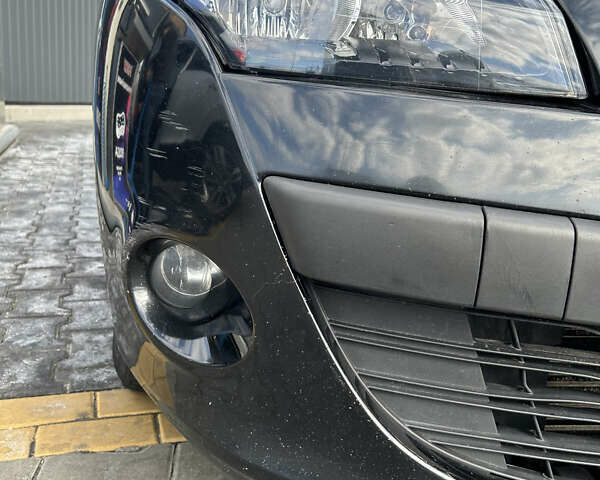 Чорний Рено Меган, об'ємом двигуна 1.46 л та пробігом 372 тис. км за 6000 $, фото 9 на Automoto.ua