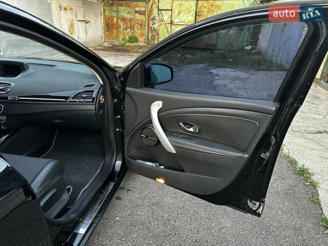 Черный Рено Меган, объемом двигателя 1.46 л и пробегом 232 тыс. км за 7700 $, фото 17 на Automoto.ua