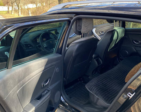 Чорний Рено Меган, об'ємом двигуна 1.46 л та пробігом 266 тис. км за 8200 $, фото 40 на Automoto.ua