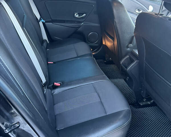 Черный Рено Меган, объемом двигателя 1.87 л и пробегом 261 тыс. км за 7200 $, фото 22 на Automoto.ua