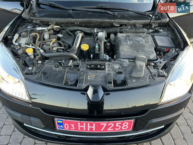 Чорний Рено Меган, об'ємом двигуна 1.5 л та пробігом 249 тис. км за 7600 $, фото 15 на Automoto.ua