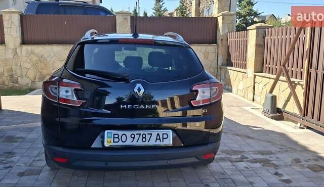 Черный Рено Меган, объемом двигателя 1.46 л и пробегом 279 тыс. км за 7600 $, фото 4 на Automoto.ua