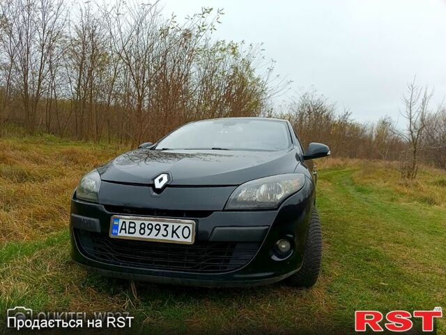 Черный Рено Меган, объемом двигателя 1.5 л и пробегом 256 тыс. км за 7530 $, фото 4 на Automoto.ua
