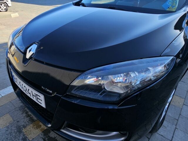 Черный Рено Меган, объемом двигателя 1.5 л и пробегом 254 тыс. км за 11629 $, фото 6 на Automoto.ua