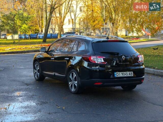 Чорний Рено Меган, об'ємом двигуна 1.4 л та пробігом 168 тис. км за 7800 $, фото 2 на Automoto.ua