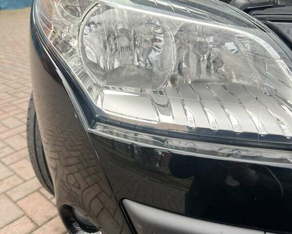 Чорний Рено Меган, об'ємом двигуна 1.6 л та пробігом 146 тис. км за 8200 $, фото 5 на Automoto.ua