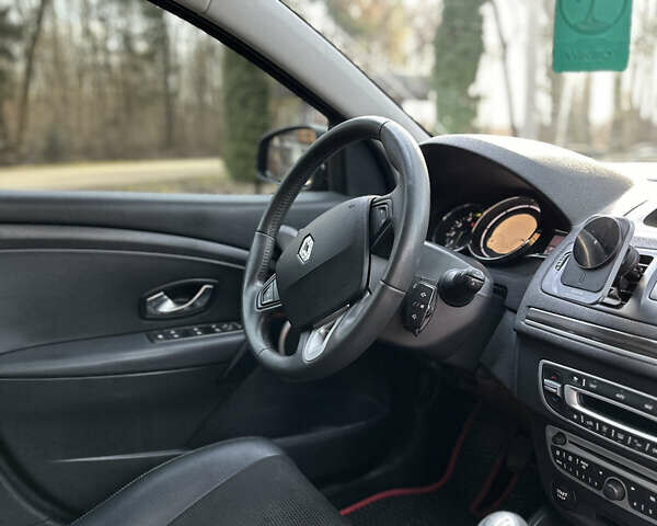 Чорний Рено Меган, об'ємом двигуна 1.5 л та пробігом 249 тис. км за 7700 $, фото 8 на Automoto.ua