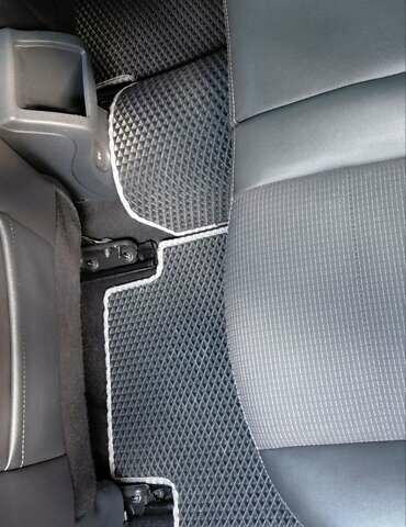 Черный Рено Меган, объемом двигателя 2 л и пробегом 223 тыс. км за 8900 $, фото 40 на Automoto.ua