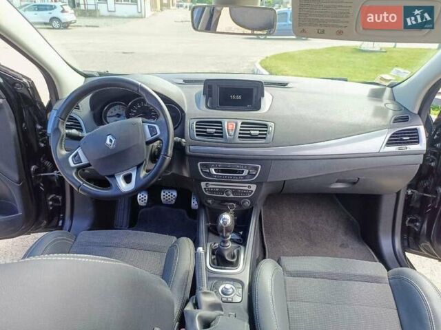 Чорний Рено Меган, об'ємом двигуна 2 л та пробігом 224 тис. км за 8300 $, фото 12 на Automoto.ua