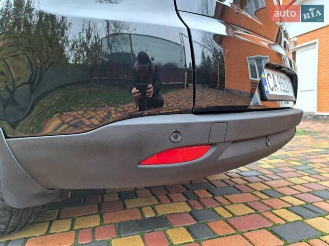 Черный Рено Меган, объемом двигателя 1.46 л и пробегом 249 тыс. км за 7650 $, фото 34 на Automoto.ua