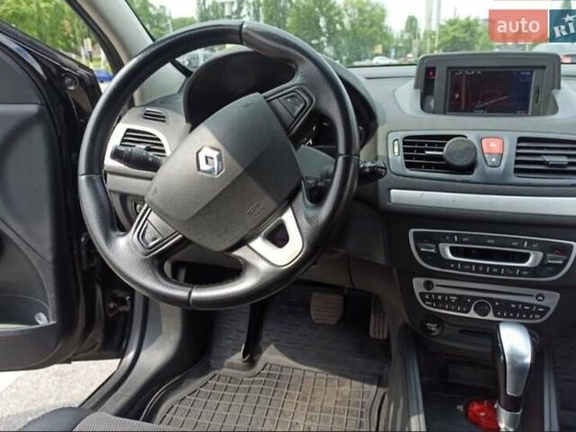 Черный Рено Меган, объемом двигателя 1.46 л и пробегом 278 тыс. км за 7450 $, фото 5 на Automoto.ua