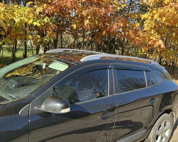 Рено Меган 2011 в Бердичеве на Automoto.ua Черный Рено Меган, объемом двигателя 1.5 л и пробегом 315 тыс. км за 6350 $, фото 6 на Automoto.ua