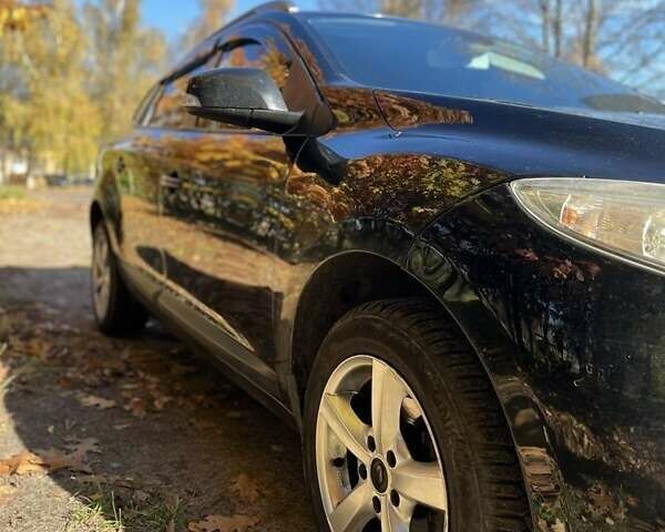 Рено Меган 2011 в Бердичеве на Automoto.ua Черный Рено Меган, объемом двигателя 1.5 л и пробегом 315 тыс. км за 6350 $, фото 7 на Automoto.ua