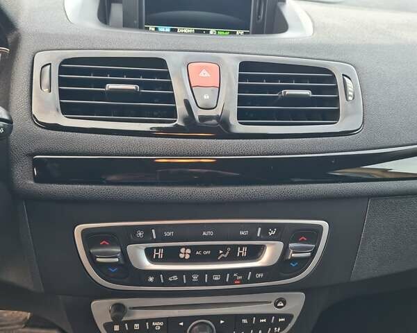 Черный Рено Меган, объемом двигателя 1.46 л и пробегом 236 тыс. км за 7800 $, фото 72 на Automoto.ua