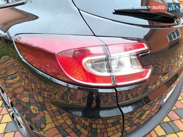 Черный Рено Меган, объемом двигателя 1.46 л и пробегом 249 тыс. км за 7650 $, фото 35 на Automoto.ua