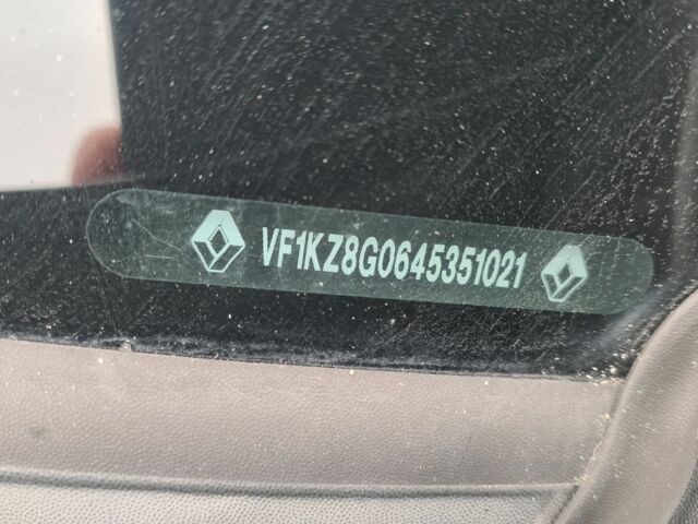 Черный Рено Меган, объемом двигателя 1.5 л и пробегом 213 тыс. км за 9200 $, фото 4 на Automoto.ua