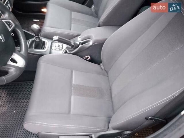 Черный Рено Меган, объемом двигателя 1.4 л и пробегом 225 тыс. км за 7500 $, фото 14 на Automoto.ua