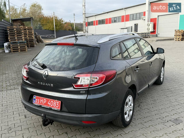 Рено Меган 2011 у Нововолинськ на Automoto.ua Чорний Рено Меган, об'ємом двигуна 1.46 л та пробігом 229 тис. км за 6500 $, фото 12 на Automoto.ua