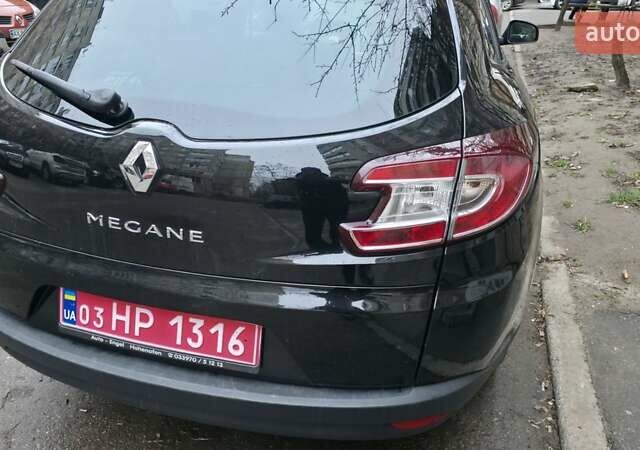 Черный Рено Меган, объемом двигателя 1.6 л и пробегом 212 тыс. км за 8500 $, фото 26 на Automoto.ua