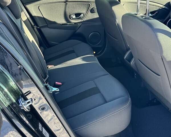 Чорний Рено Меган, об'ємом двигуна 1.6 л та пробігом 213 тис. км за 7500 $, фото 41 на Automoto.ua