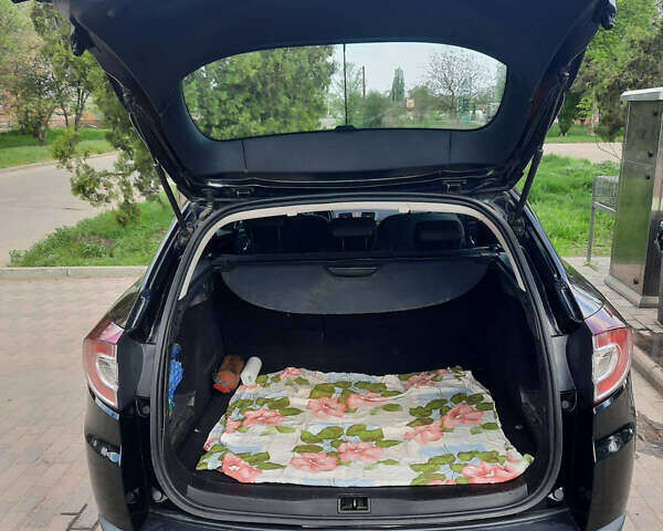 Черный Рено Меган, объемом двигателя 1.46 л и пробегом 267 тыс. км за 7500 $, фото 4 на Automoto.ua