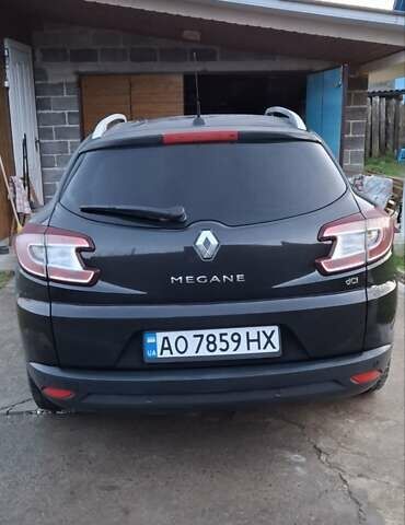 Чорний Рено Меган, об'ємом двигуна 1.46 л та пробігом 321 тис. км за 6999 $, фото 18 на Automoto.ua