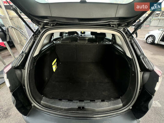 Чорний Рено Меган, об'ємом двигуна 1.6 л та пробігом 219 тис. км за 6800 $, фото 8 на Automoto.ua