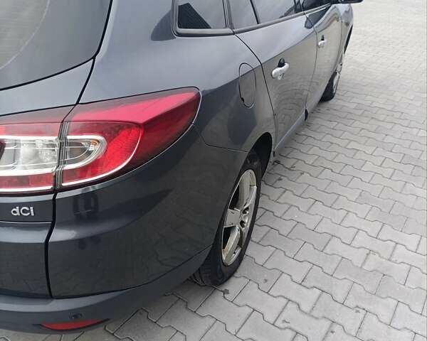 Чорний Рено Меган, об'ємом двигуна 1.46 л та пробігом 280 тис. км за 7000 $, фото 2 на Automoto.ua