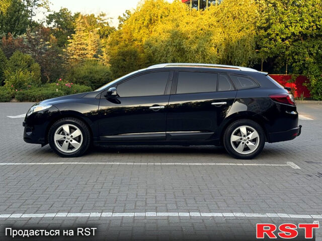 Черный Рено Меган, объемом двигателя 1.6 л и пробегом 220 тыс. км за 7900 $, фото 6 на Automoto.ua