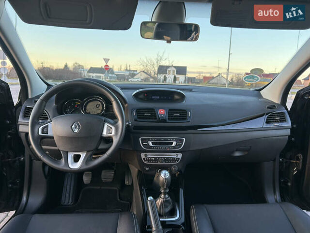 Чорний Рено Меган, об'ємом двигуна 1.5 л та пробігом 249 тис. км за 7600 $, фото 13 на Automoto.ua