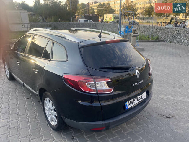 Черный Рено Меган, объемом двигателя 1.46 л и пробегом 245 тыс. км за 7500 $, фото 11 на Automoto.ua