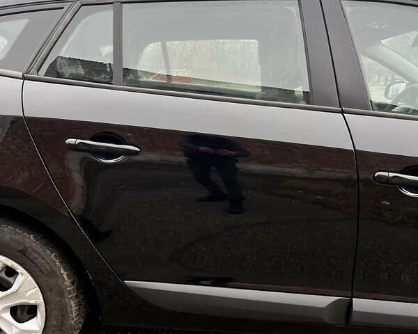 Черный Рено Меган, объемом двигателя 1.6 л и пробегом 219 тыс. км за 7450 $, фото 22 на Automoto.ua