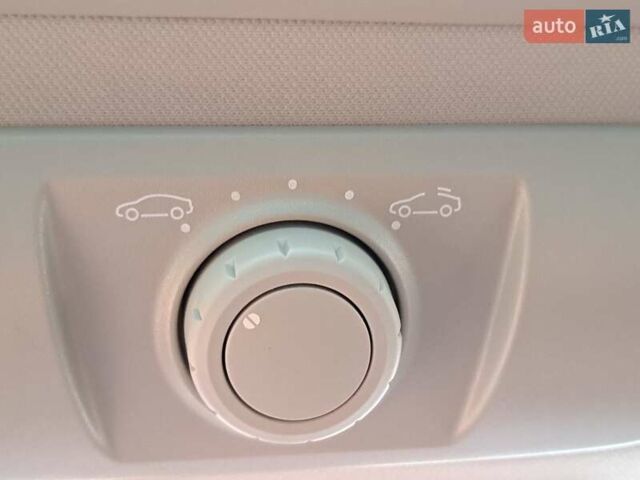 Черный Рено Меган, объемом двигателя 1.46 л и пробегом 249 тыс. км за 7650 $, фото 104 на Automoto.ua