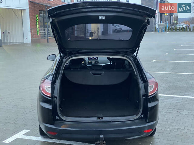 Черный Рено Меган, объемом двигателя 1.46 л и пробегом 282 тыс. км за 6200 $, фото 14 на Automoto.ua