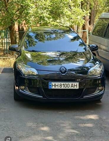 Черный Рено Меган, объемом двигателя 2 л и пробегом 223 тыс. км за 8900 $, фото 1 на Automoto.ua