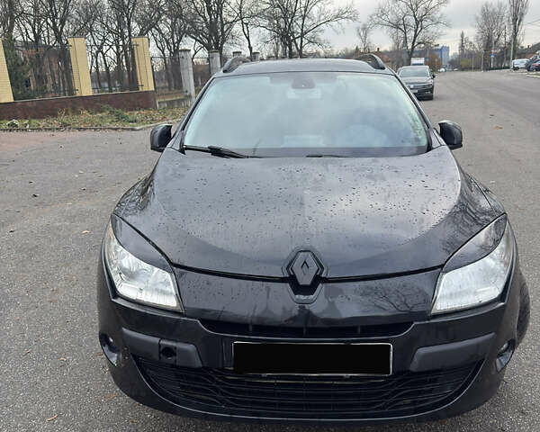 Черный Рено Меган, объемом двигателя 1.46 л и пробегом 320 тыс. км за 7500 $, фото 1 на Automoto.ua
