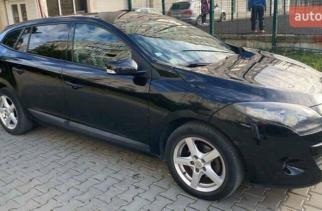 Рено Меган 2011 у Івано-Франківську на Automoto.ua Чорний Рено Меган, об'ємом двигуна 1.46 л та пробігом 289 тис. км за 6500 $, фото 8 на Automoto.ua