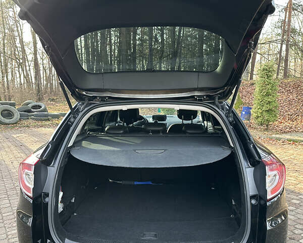 Чорний Рено Меган, об'ємом двигуна 1.5 л та пробігом 249 тис. км за 7700 $, фото 3 на Automoto.ua