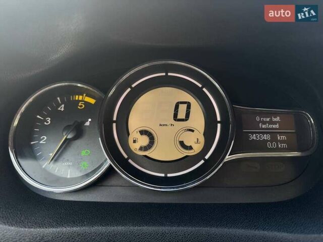 Черный Рено Меган, объемом двигателя 1.46 л и пробегом 343 тыс. км за 6300 $, фото 17 на Automoto.ua