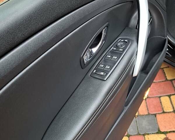 Черный Рено Меган, объемом двигателя 1.46 л и пробегом 249 тыс. км за 7650 $, фото 59 на Automoto.ua