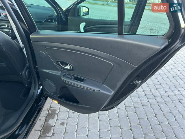 Чорний Рено Меган, об'ємом двигуна 1.5 л та пробігом 249 тис. км за 7600 $, фото 10 на Automoto.ua