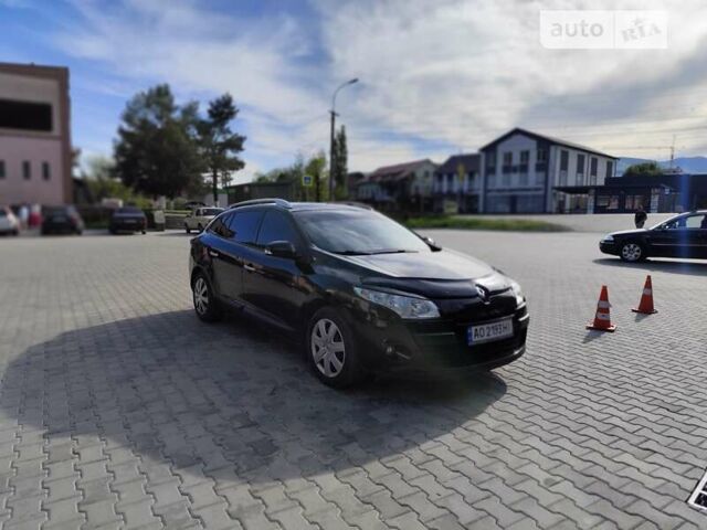 Чорний Рено Меган, об'ємом двигуна 1.9 л та пробігом 285 тис. км за 7600 $, фото 13 на Automoto.ua